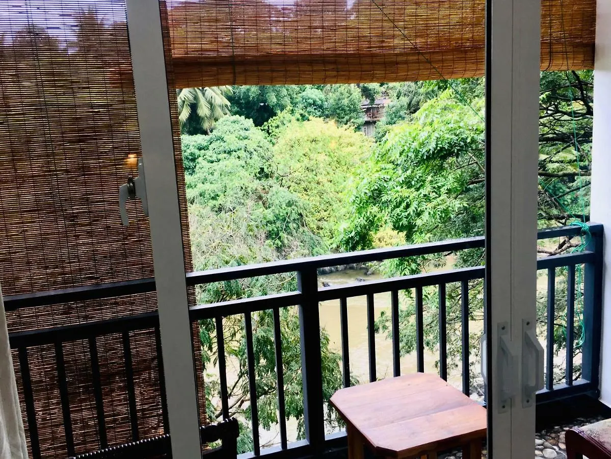 Jenushi Homestay Kandy