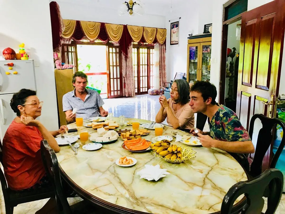 Jenushi Homestay Kandy