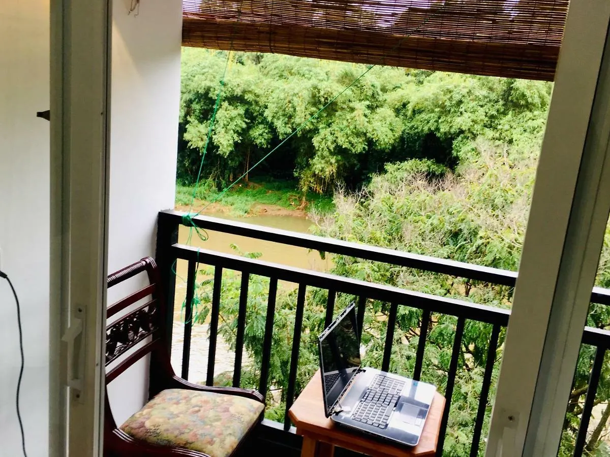 Jenushi Homestay Kandy Sri Lanka